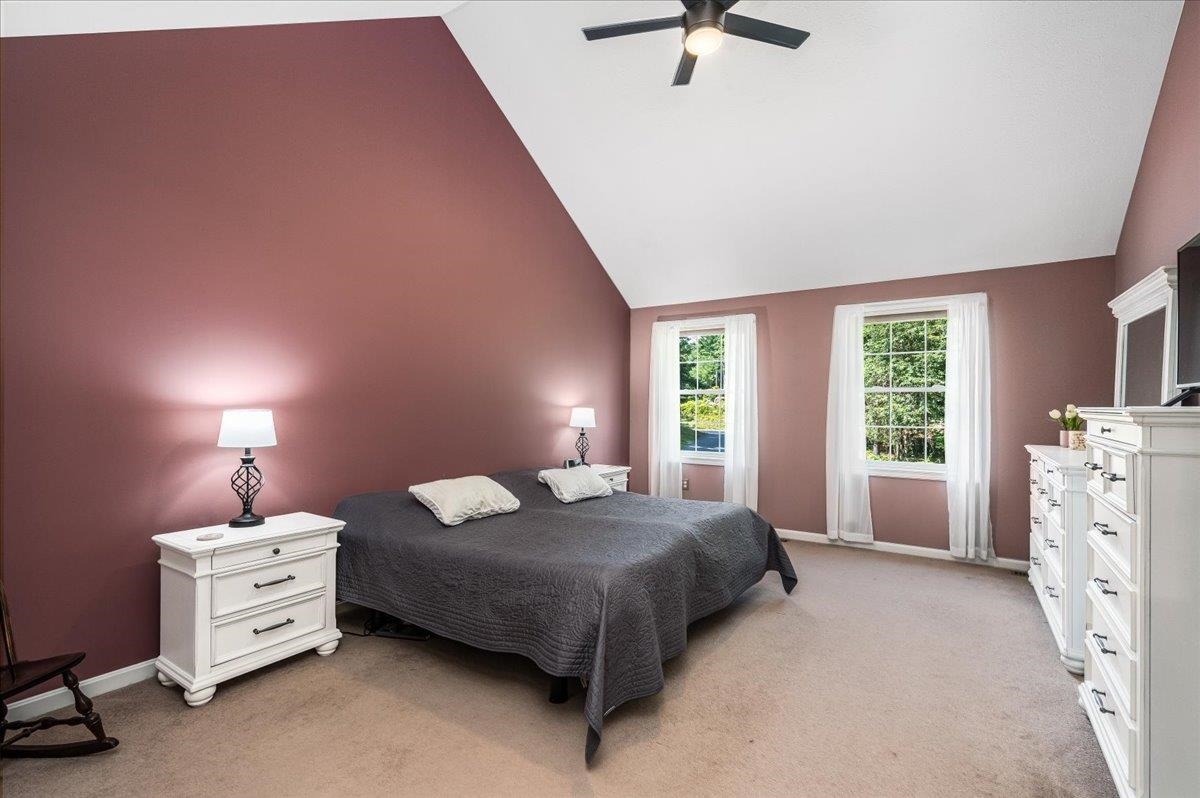 Bedford, New Hampshire, 03110, United States, 4 Bedrooms Bedrooms, ,3 BathroomsBathrooms,Residential,For Sale,1940392