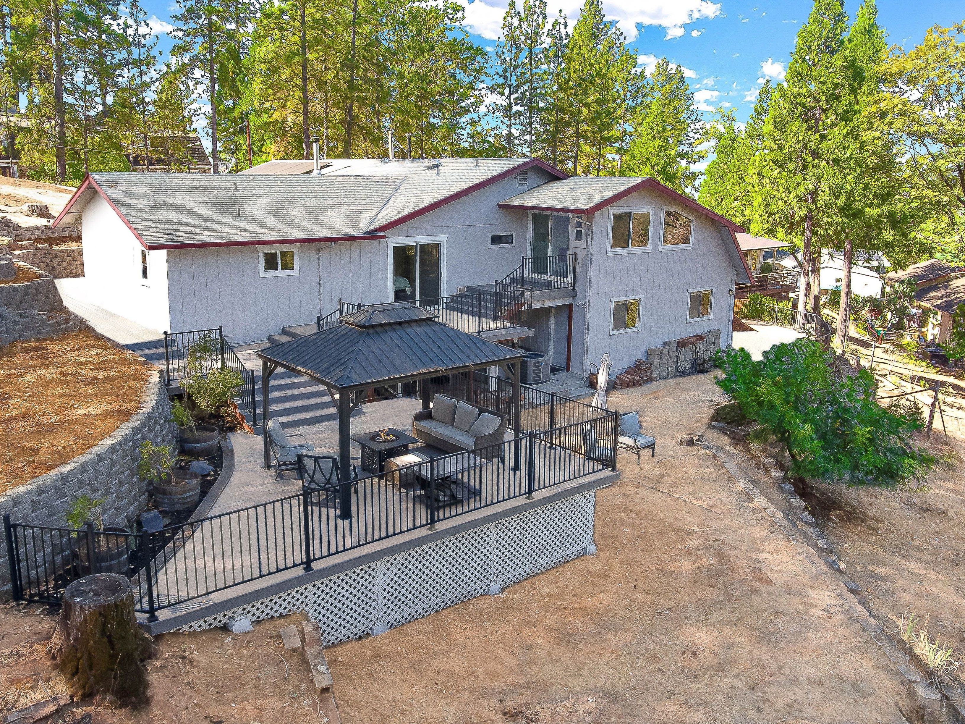  1827 Country Club Drive, Placerville, CA 95667 - 物件實景