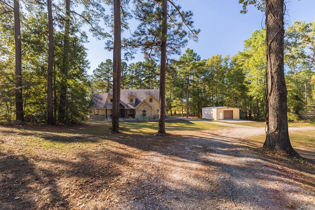 Etoile, Texas, 75944, United States, 3 Bedrooms Bedrooms, ,2 BathroomsBathrooms,Residential,For Sale,1989857