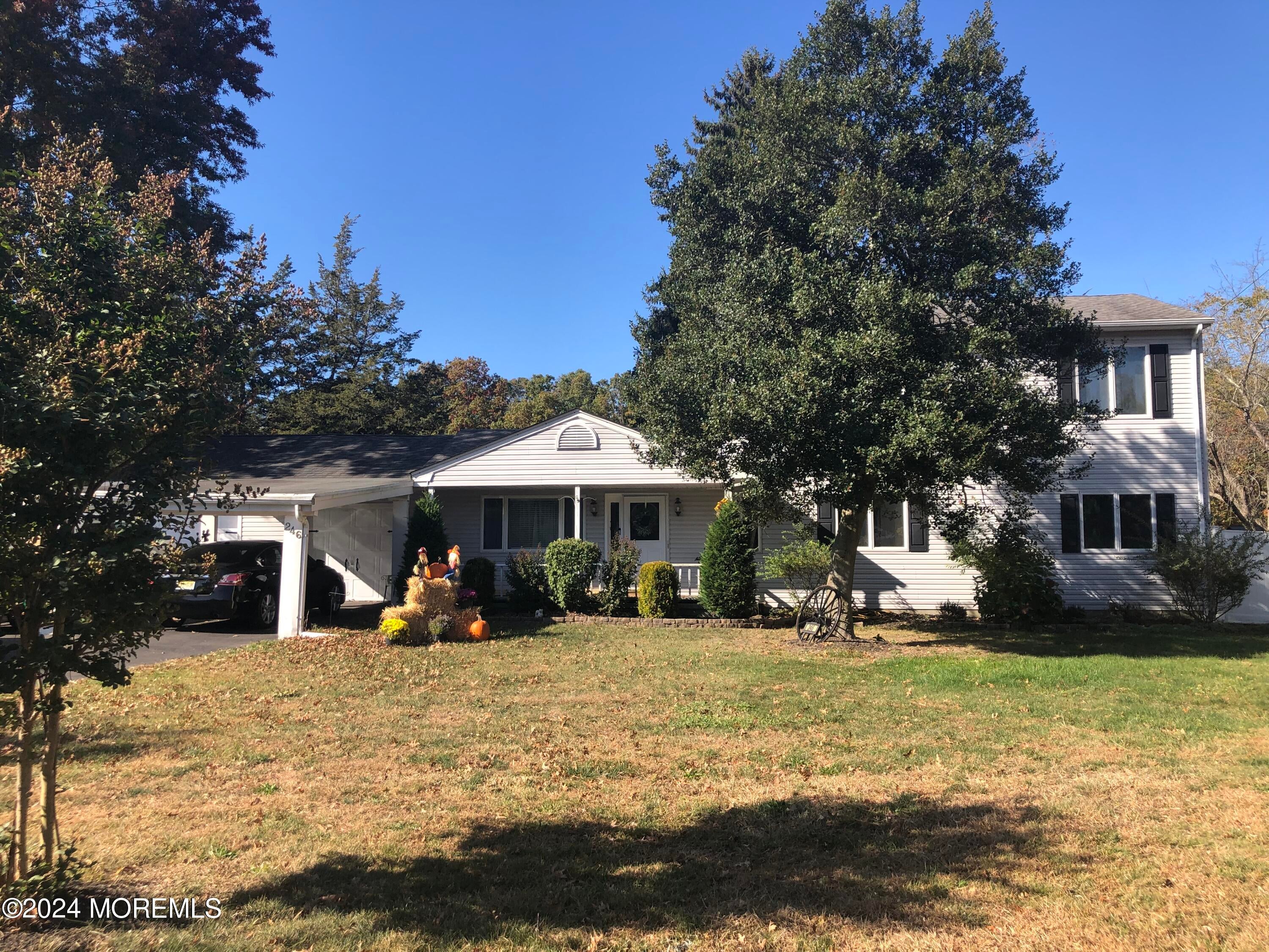 Jackson, New Jersey, 08527, United States, 5 Bedrooms Bedrooms, ,2 BathroomsBathrooms,Residential,For Sale,1938086