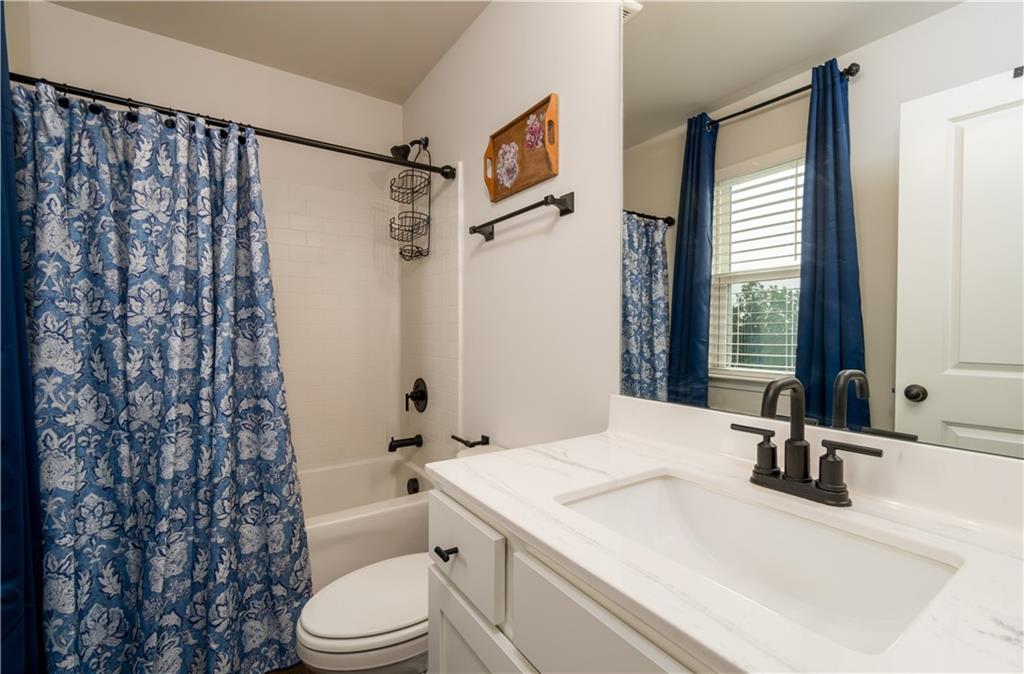 Cartersville, Georgia, 30121, United States, 4 Bedrooms Bedrooms, ,4 BathroomsBathrooms,Residential,For Sale,1820184