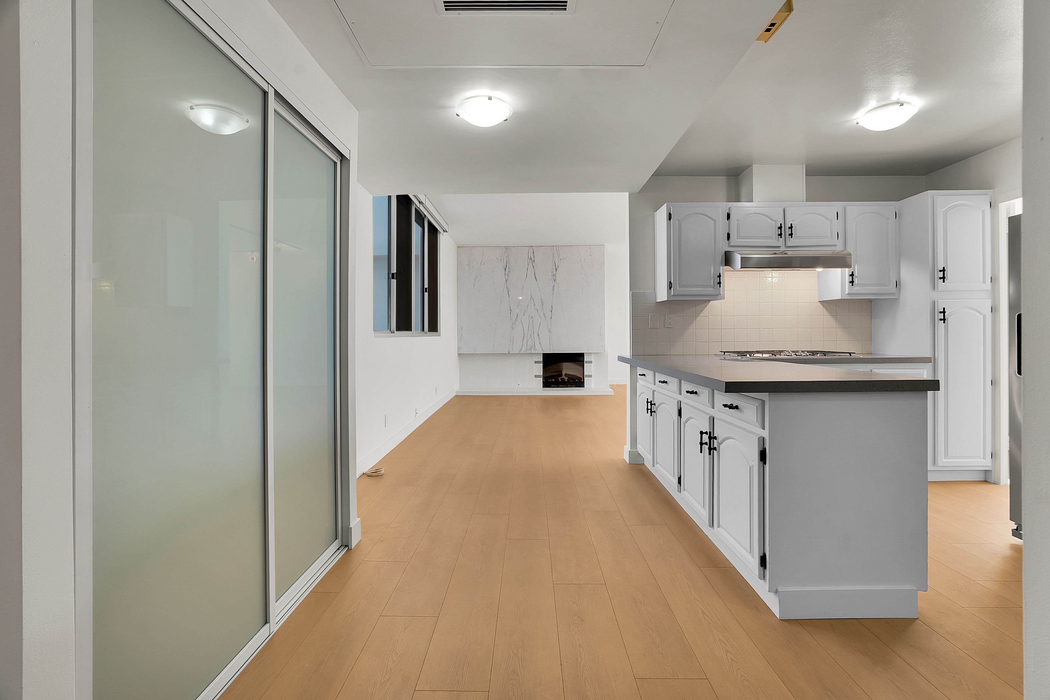  17352 W Sunset Blvd - 物件實景