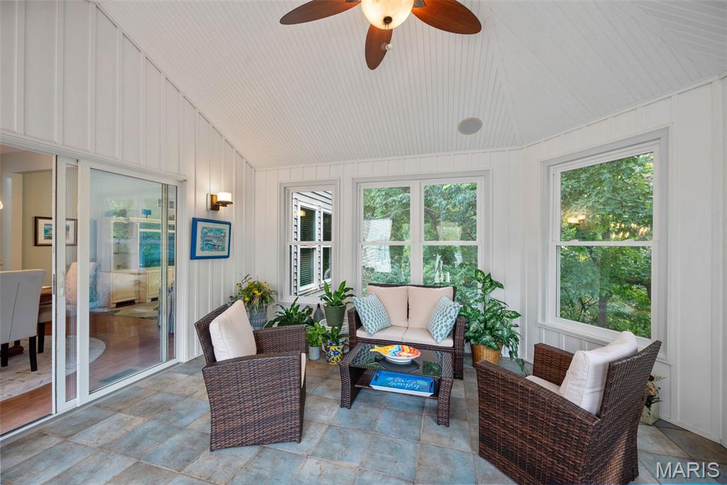 Wildwood, Missouri, 63021, United States, 4 Bedrooms Bedrooms, ,4 BathroomsBathrooms,Residential,For Sale,1947047