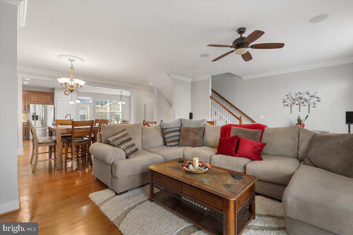 Leesburg, Virginia, 20176, United States, 3 Bedrooms Bedrooms, ,4 BathroomsBathrooms,Residential,For Sale,2003528