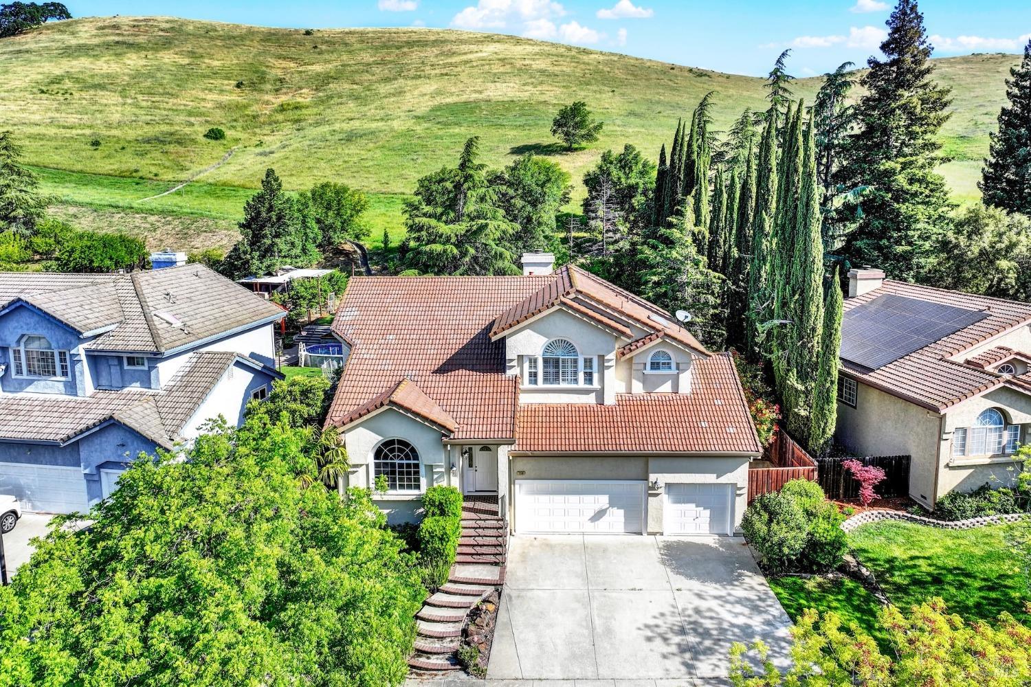 Fairfield, California, 94534, United States, 5 Bedrooms Bedrooms, ,3 BathroomsBathrooms,Residential,For Sale,1839073