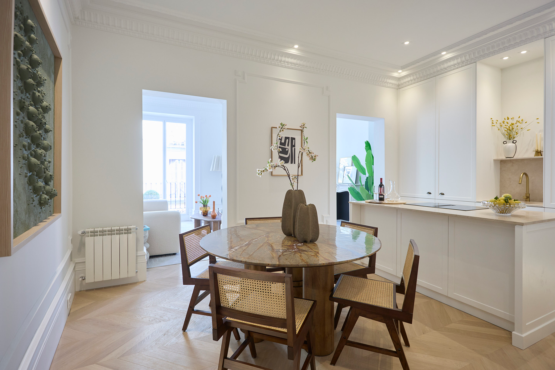  Elegant flat with 3 suites in classic Chueca-Justicia building, Madrid. - 物件實景