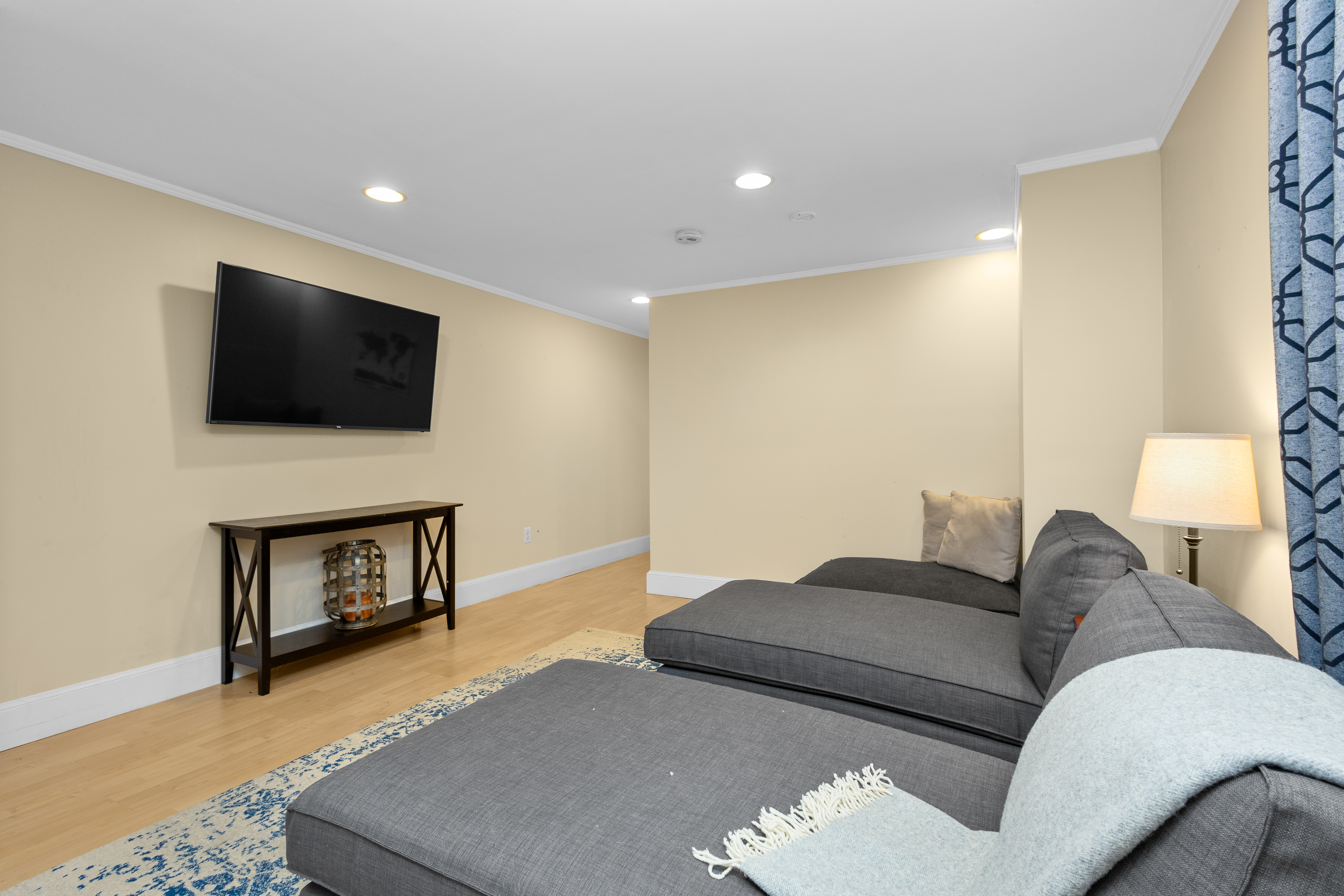  115 Walnut Street, Dedham, MA, 02026 - 物件實景