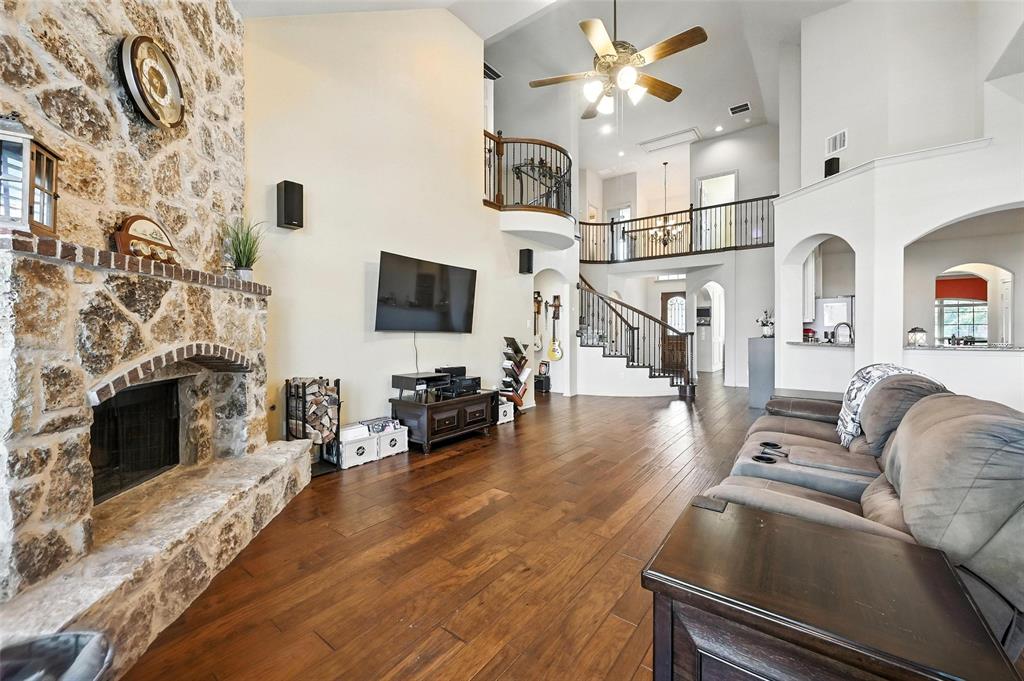 Fort Worth, Texas, 76179, United States, 6 Bedrooms Bedrooms, ,4 BathroomsBathrooms,Residential,For Sale,1906801