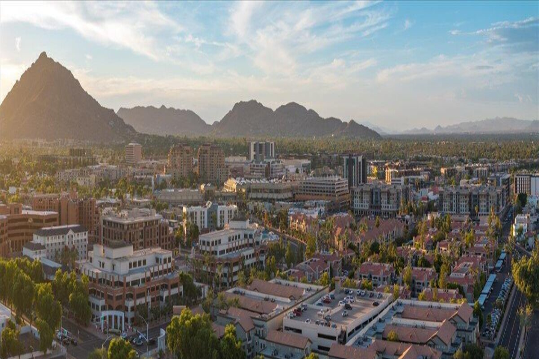  7502 E Main Street  Scottsdale, AZ - 物件實景