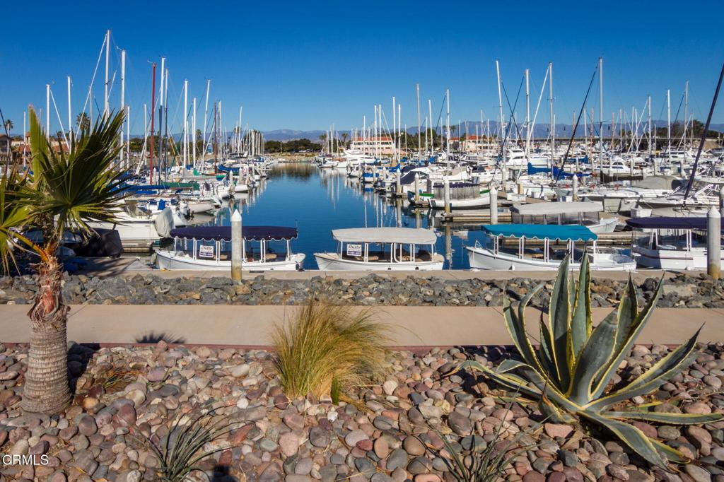Oxnard, California, 93035, United States, 2 Bedrooms Bedrooms, ,1 BathroomBathrooms,Residential,For Sale,2040147