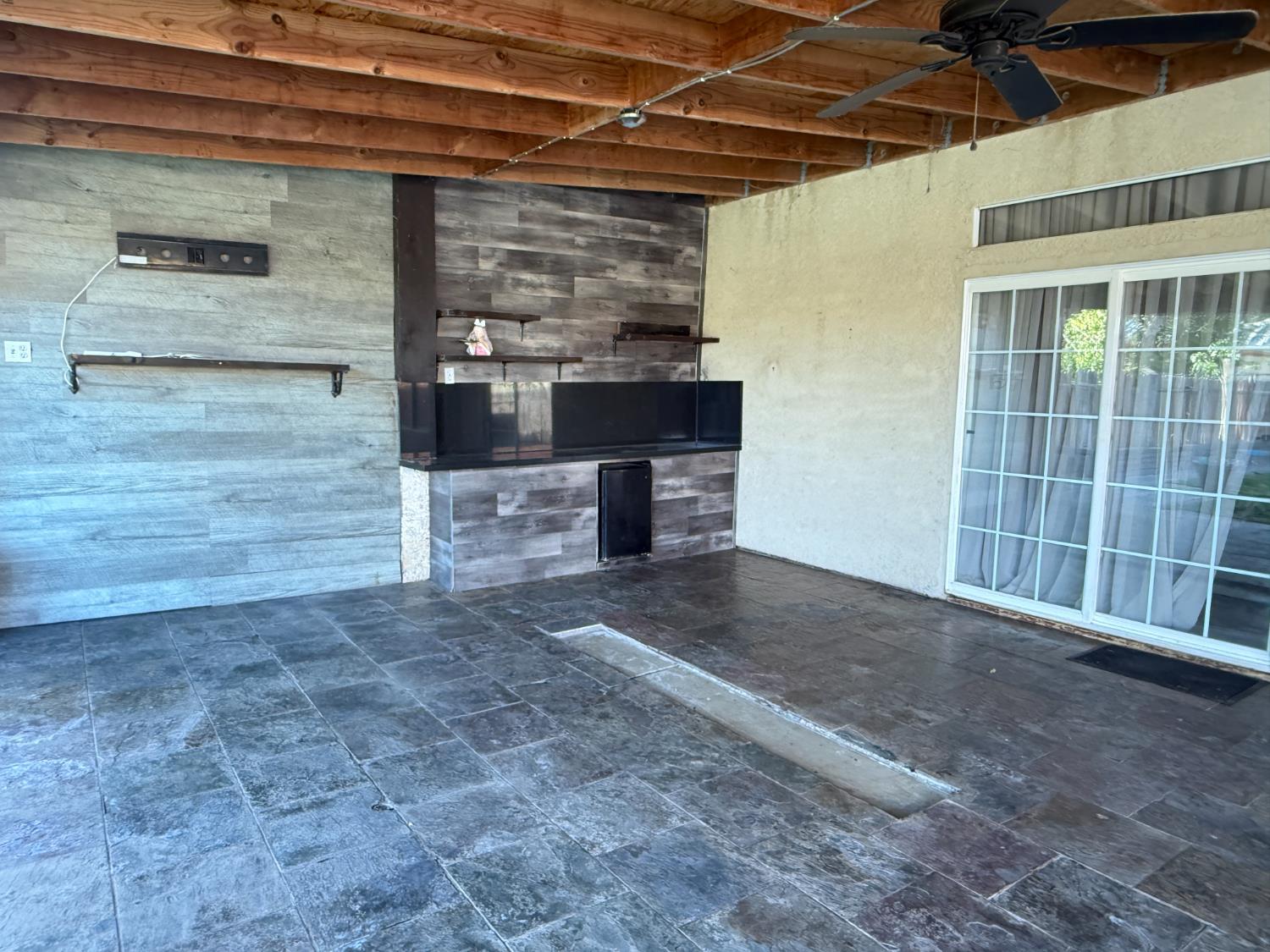 Los Banos, California, 93635, United States, 4 Bedrooms Bedrooms, ,3 BathroomsBathrooms,Residential,For Sale,1921420