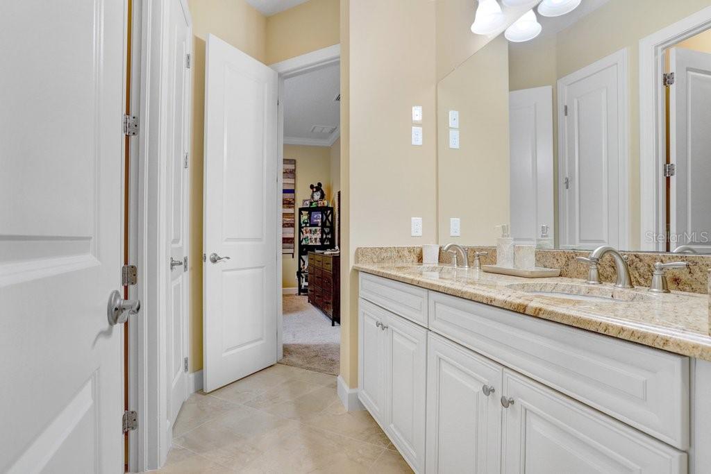 Tampa, Florida, 33626, United States, 4 Bedrooms Bedrooms, ,4 BathroomsBathrooms,Residential,For Sale,1827549