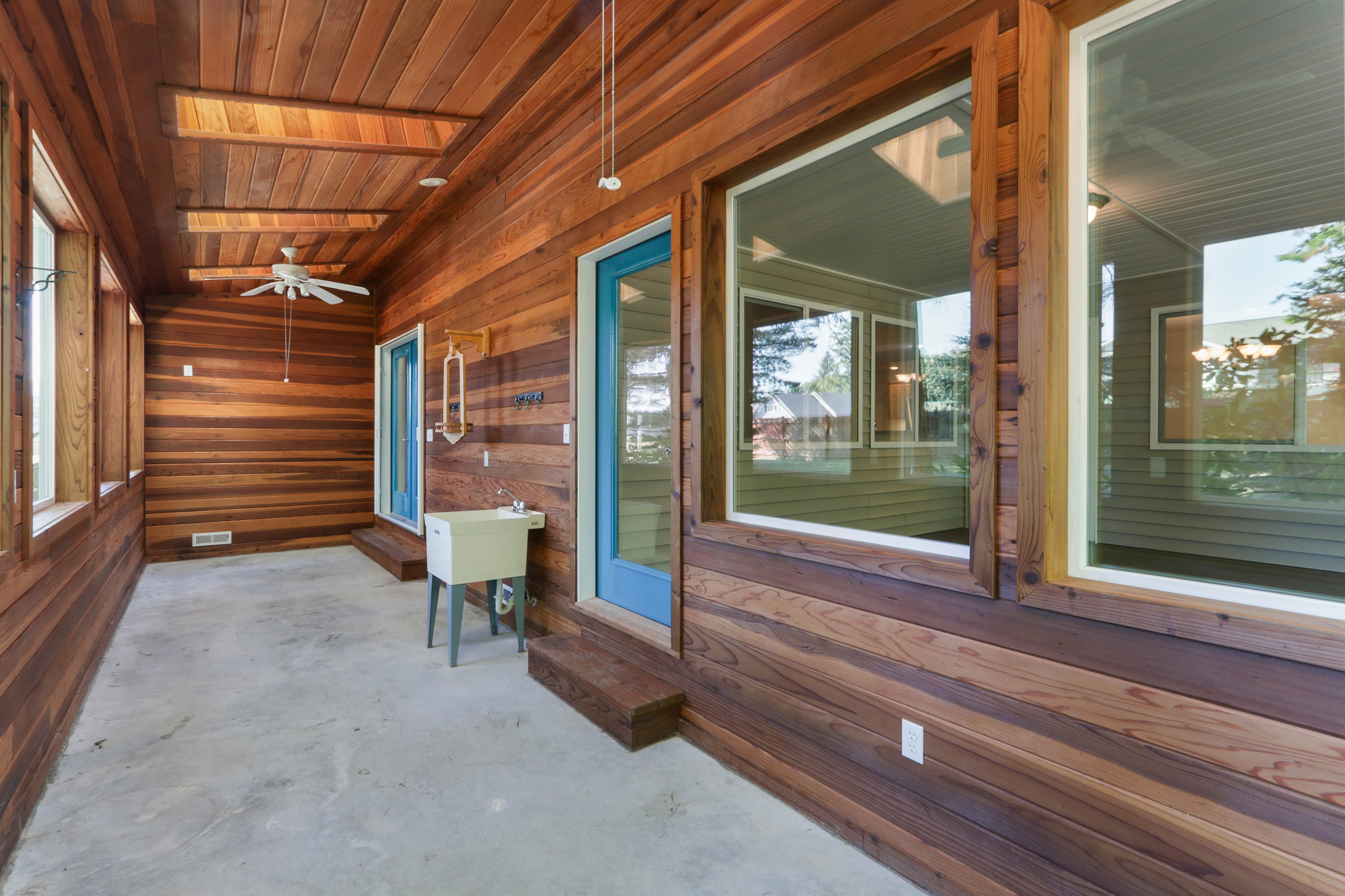 Sandpoint, Idaho, 83864, United States, 3 Bedrooms Bedrooms, ,2 BathroomsBathrooms,Residential,For Sale,1936853