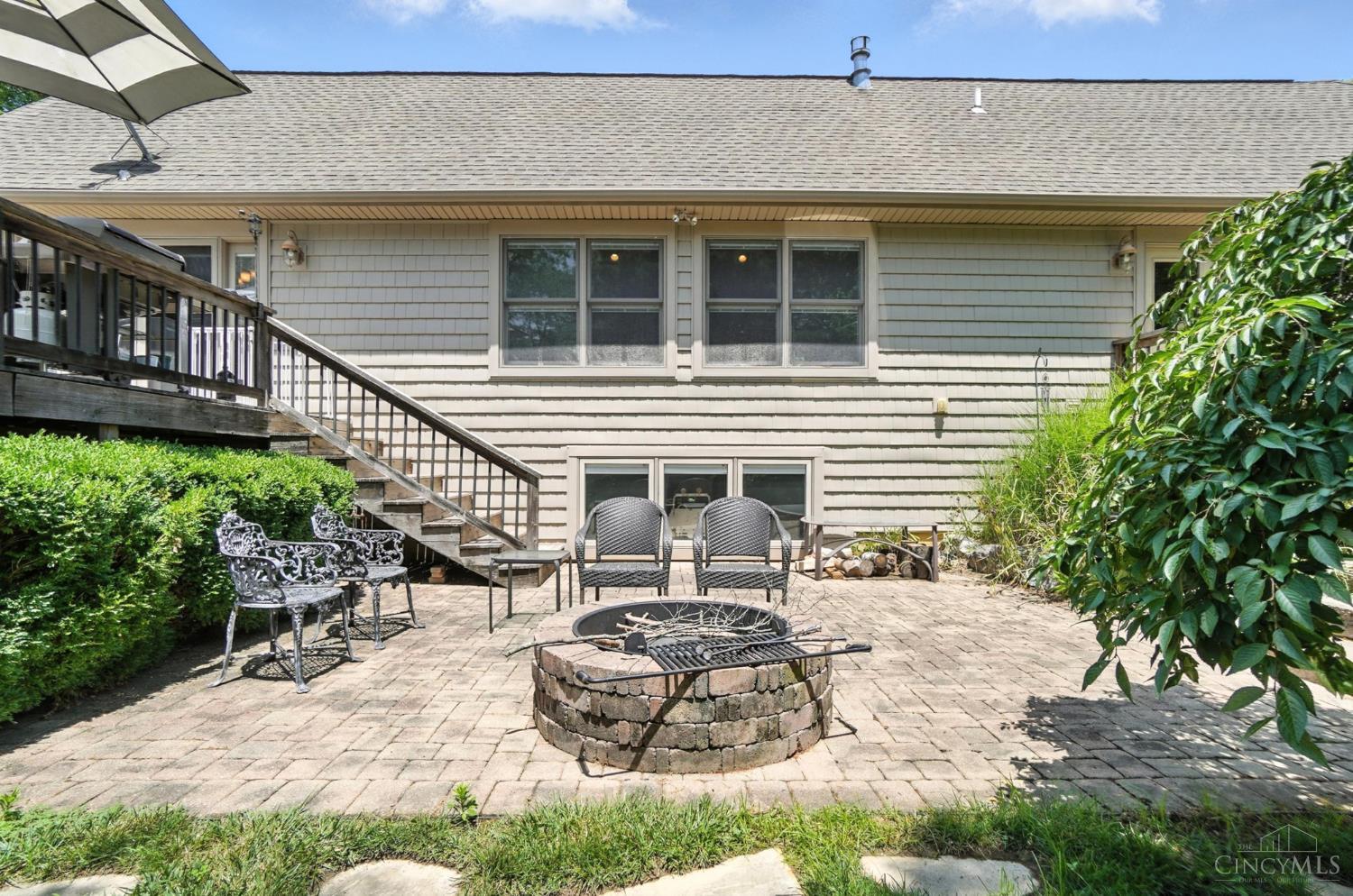 Turtle Creek Twp, Ohio, 45036, United States, 3 Bedrooms Bedrooms, ,4 BathroomsBathrooms,Residential,For Sale,1885358