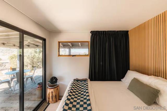 Pioneertown, California, 92268, United States, 2 Bedrooms Bedrooms, ,2 BathroomsBathrooms,Residential,For Sale,1990381