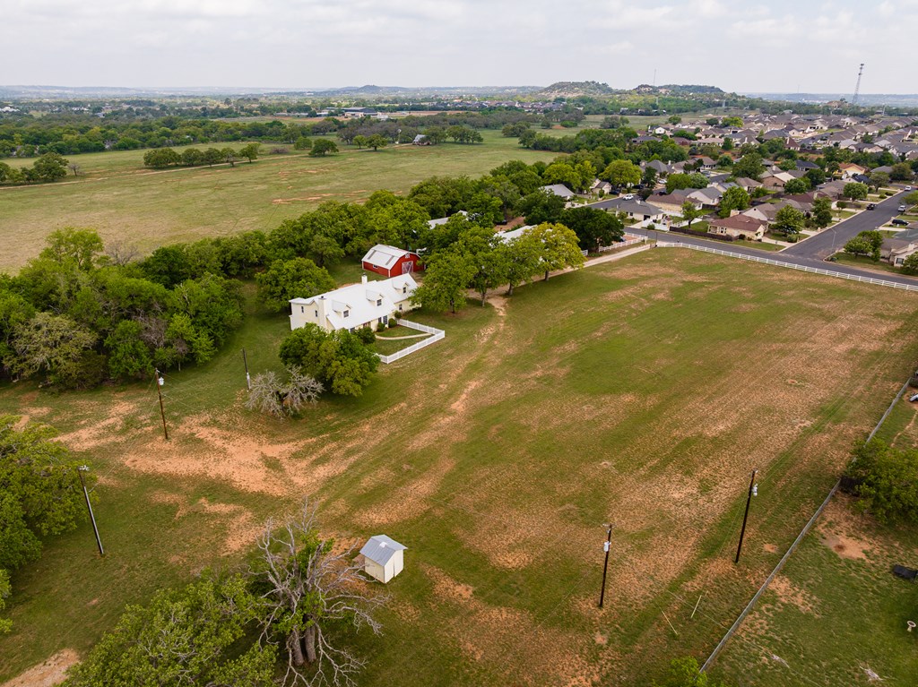 Fredericksburg, Texas, 78624, United States, 3 Bedrooms Bedrooms, ,2 BathroomsBathrooms,Residential,For Sale,1977273