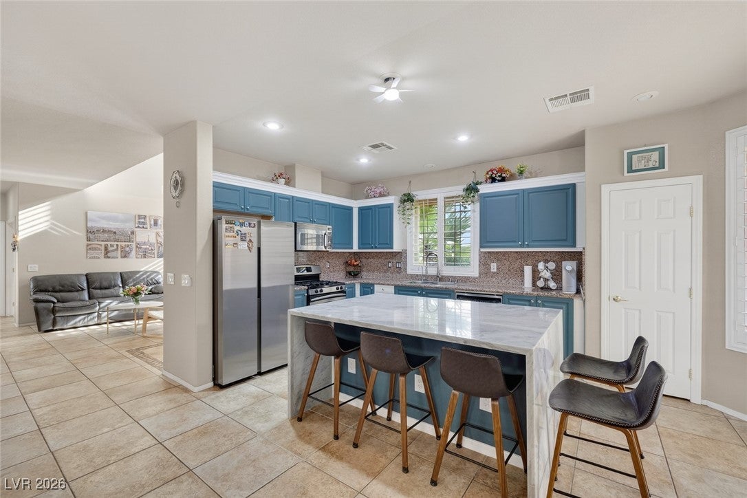 Las Vegas, Nevada, 89147, United States, 4 Bedrooms Bedrooms, ,4 BathroomsBathrooms,Residential,For Sale,2010417