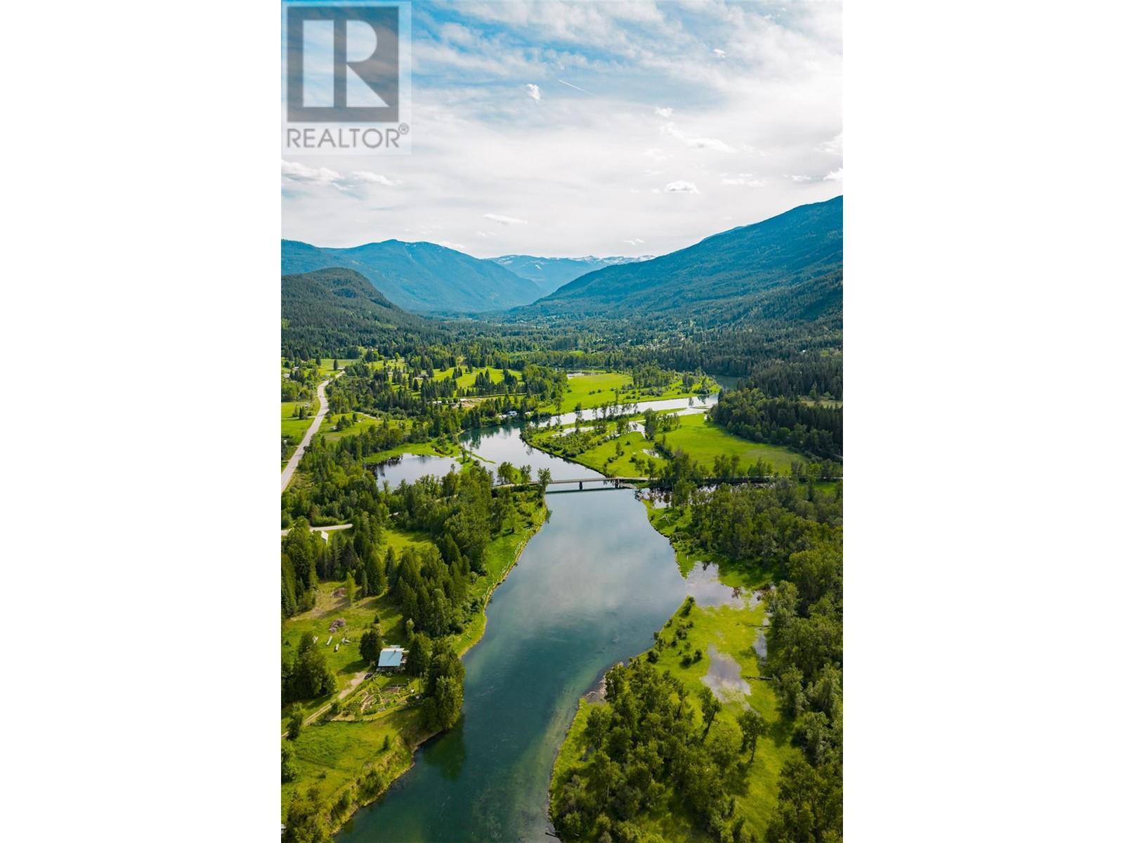 WINLAW, British Columbia, V0G 2J0, CA, 2 Bedrooms Bedrooms, ,1 BathroomBathrooms,Residential,For Sale,1913701