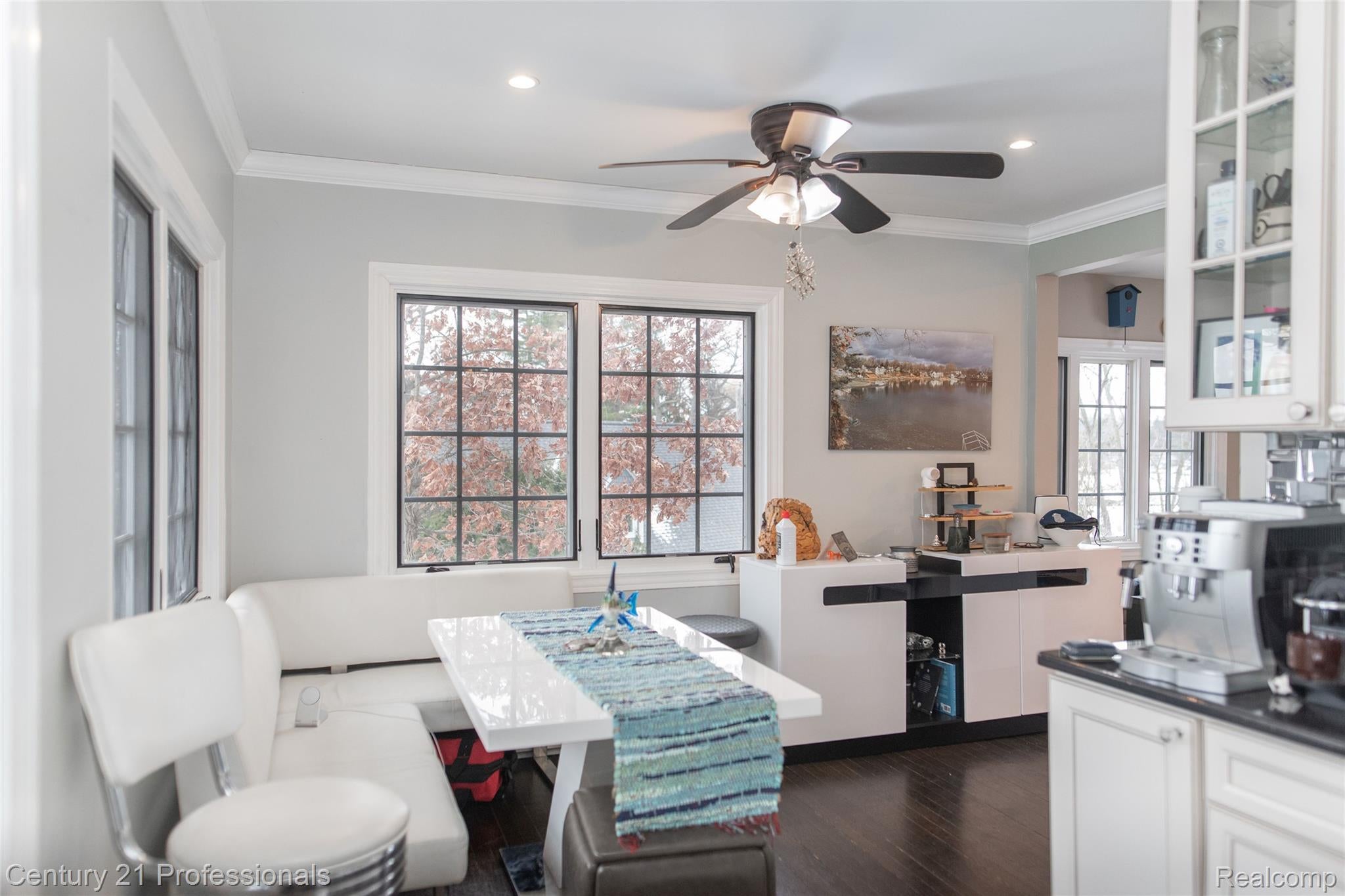 LakeOrion, Michigan, 48362, United States, 2 Bedrooms Bedrooms, ,2 BathroomsBathrooms,Residential,For Sale,2005398