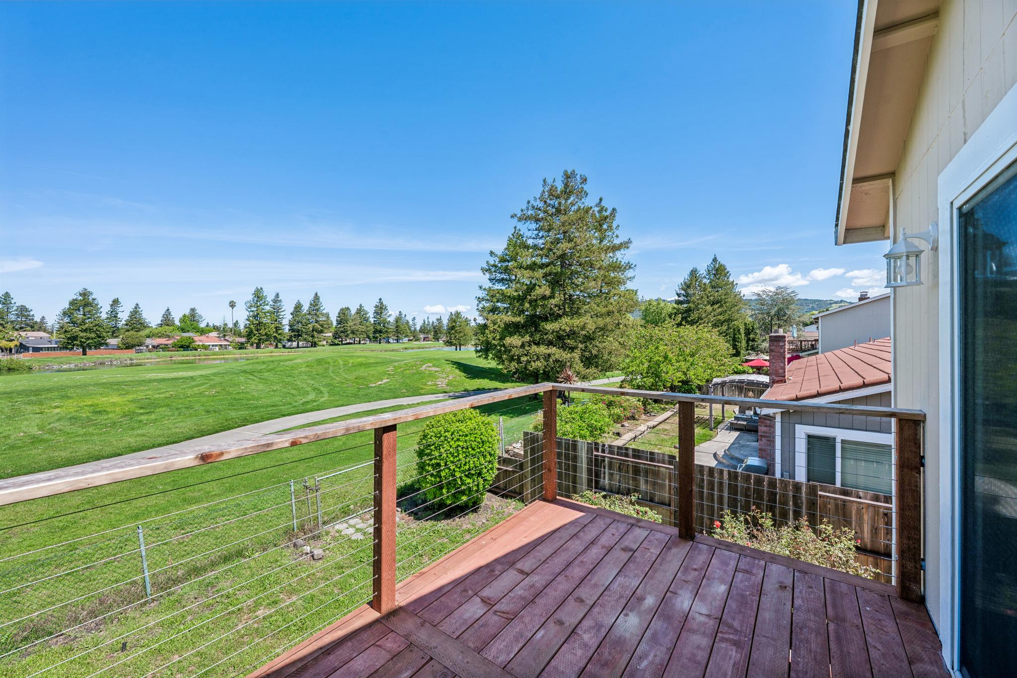  On The Green Above It All - 物件實景