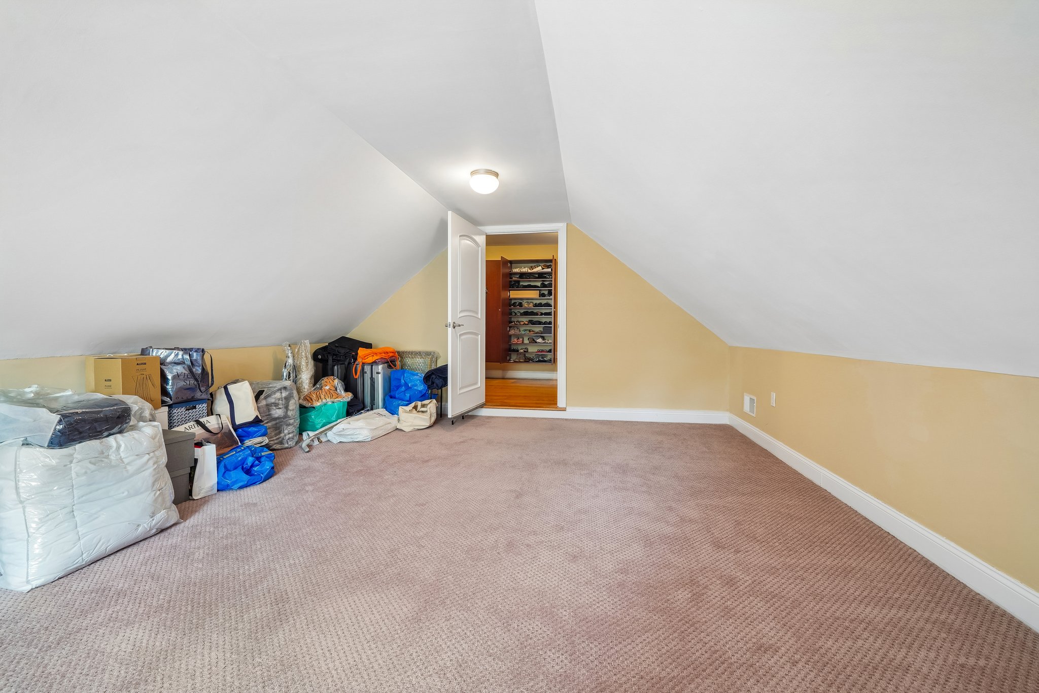  4 Centennial Court, Totowa, NJ 07512 - 物件實景