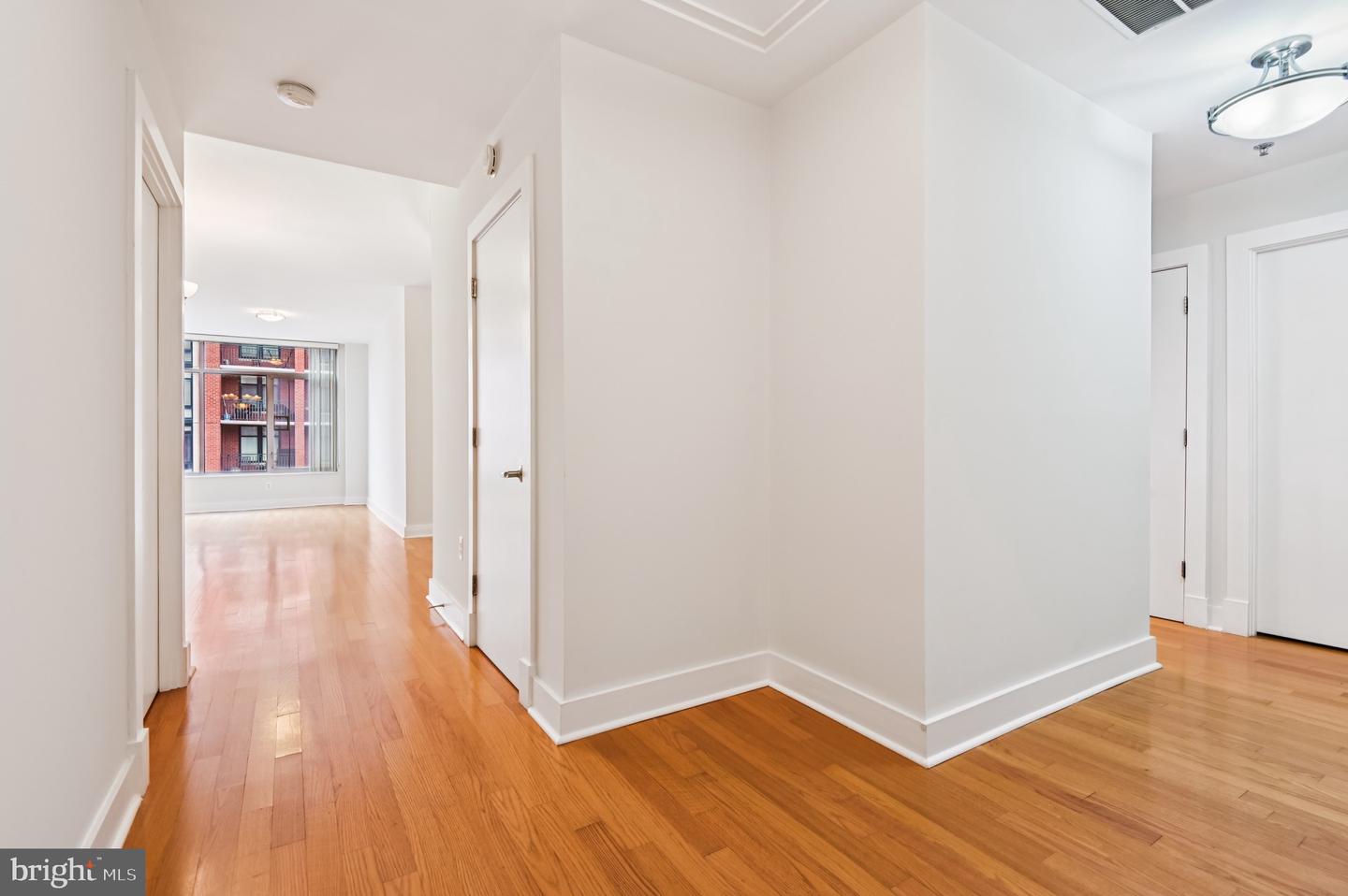 Baltimore, Maryland, 21231, United States, 3 Bedrooms Bedrooms, ,3 BathroomsBathrooms,Residential,For Sale,1949959