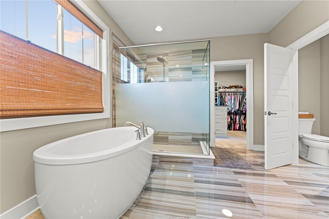 Venetia, Pennsylvania, 15367, United States, 5 Bedrooms Bedrooms, ,6 BathroomsBathrooms,Residential,For Sale,2001561