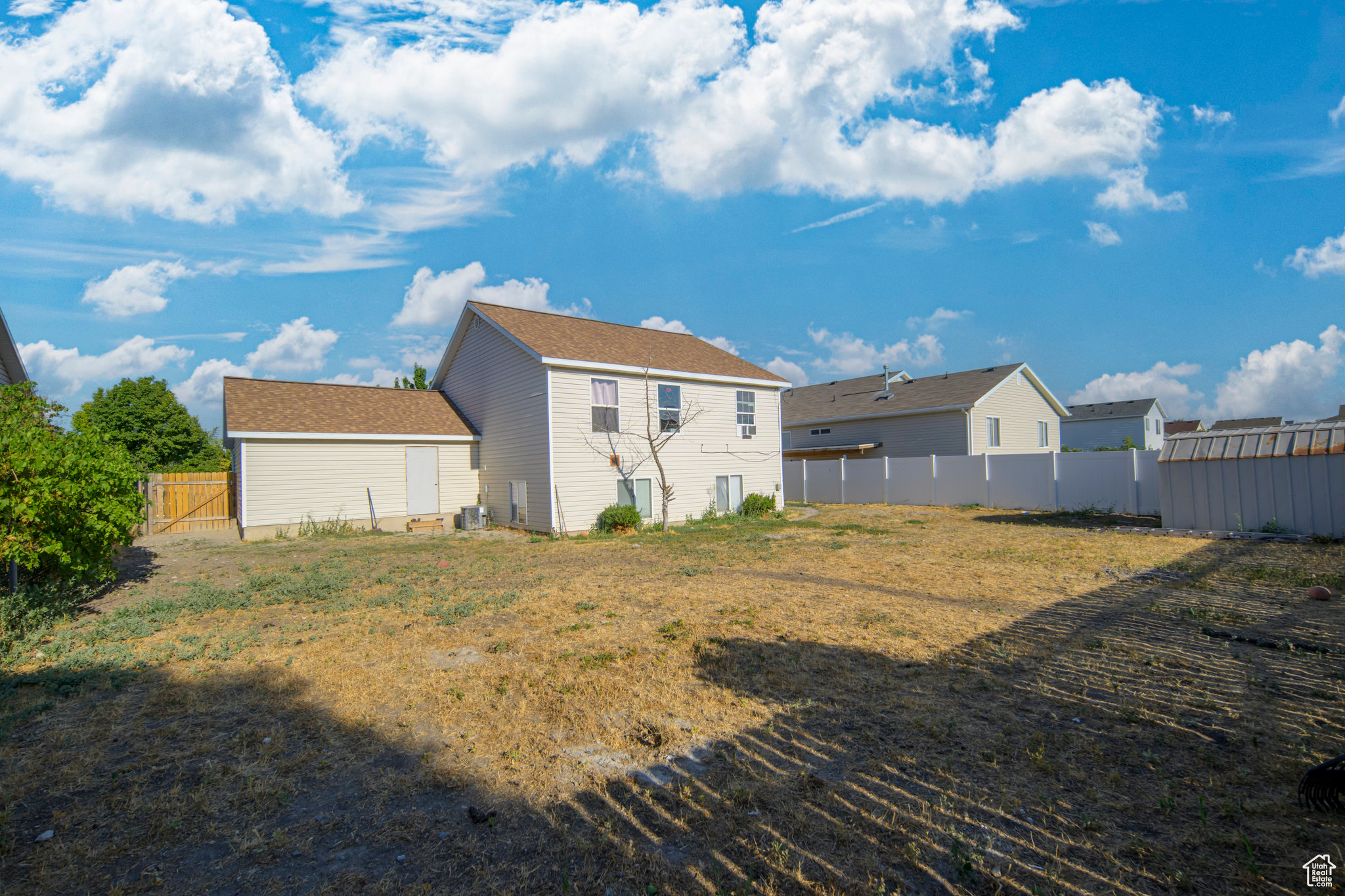 West Valley City, Utah, 84128, United States, 6 Bedrooms Bedrooms, ,3 BathroomsBathrooms,Residential,For Sale,1917047