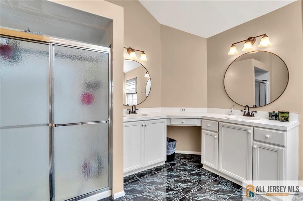 South River, New Jersey, 08882, United States, 4 Bedrooms Bedrooms, ,3 BathroomsBathrooms,Residential,For Sale,1940787