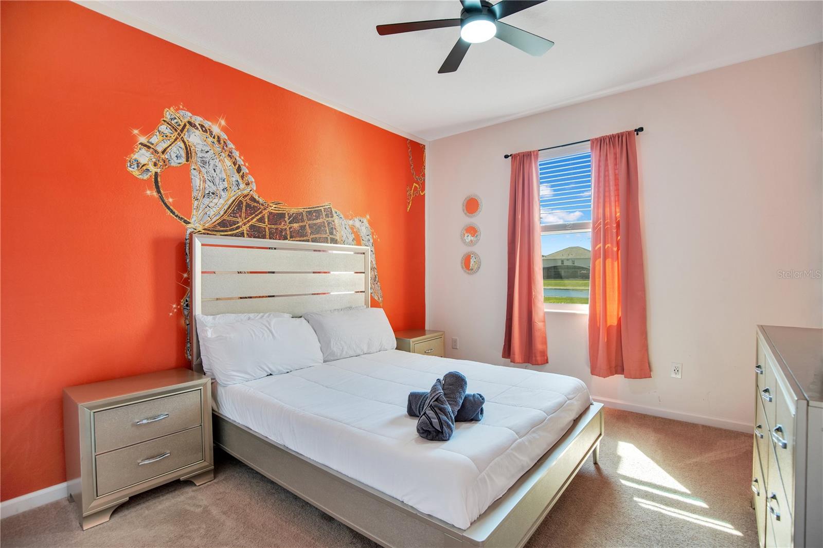 KISSIMMEE, Florida, 34746, United States, 15 Bedrooms Bedrooms, ,16 BathroomsBathrooms,Residential,For Sale,1977749