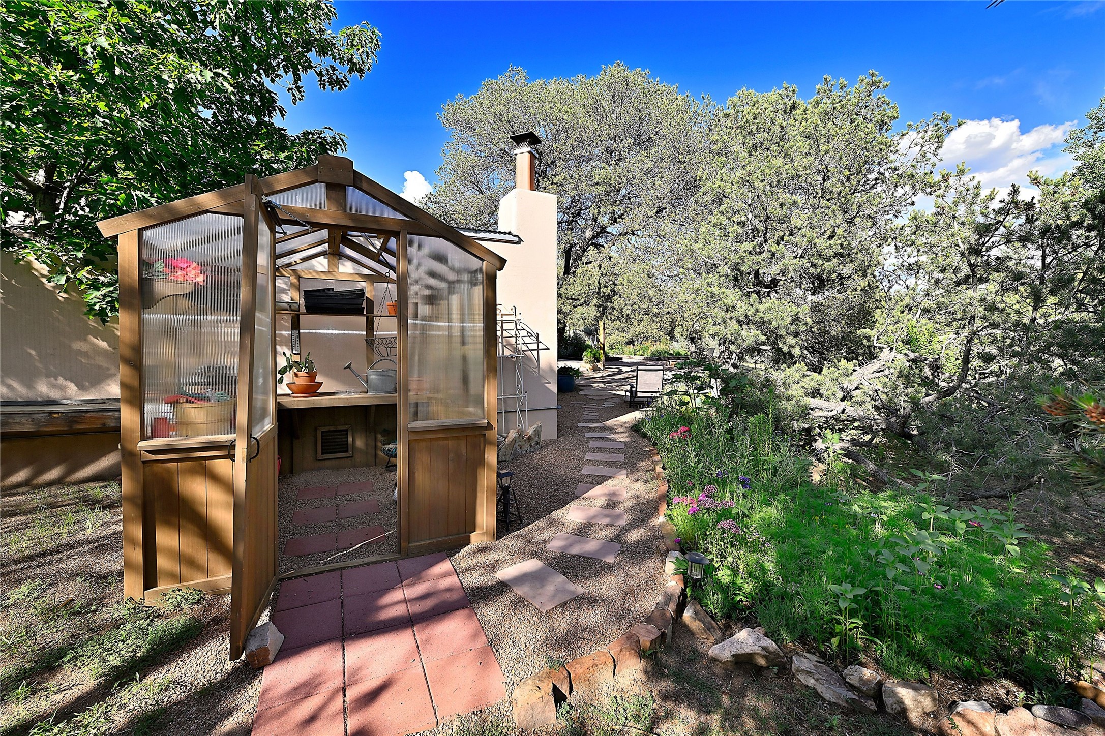  104 Calle Paula - 物件實景