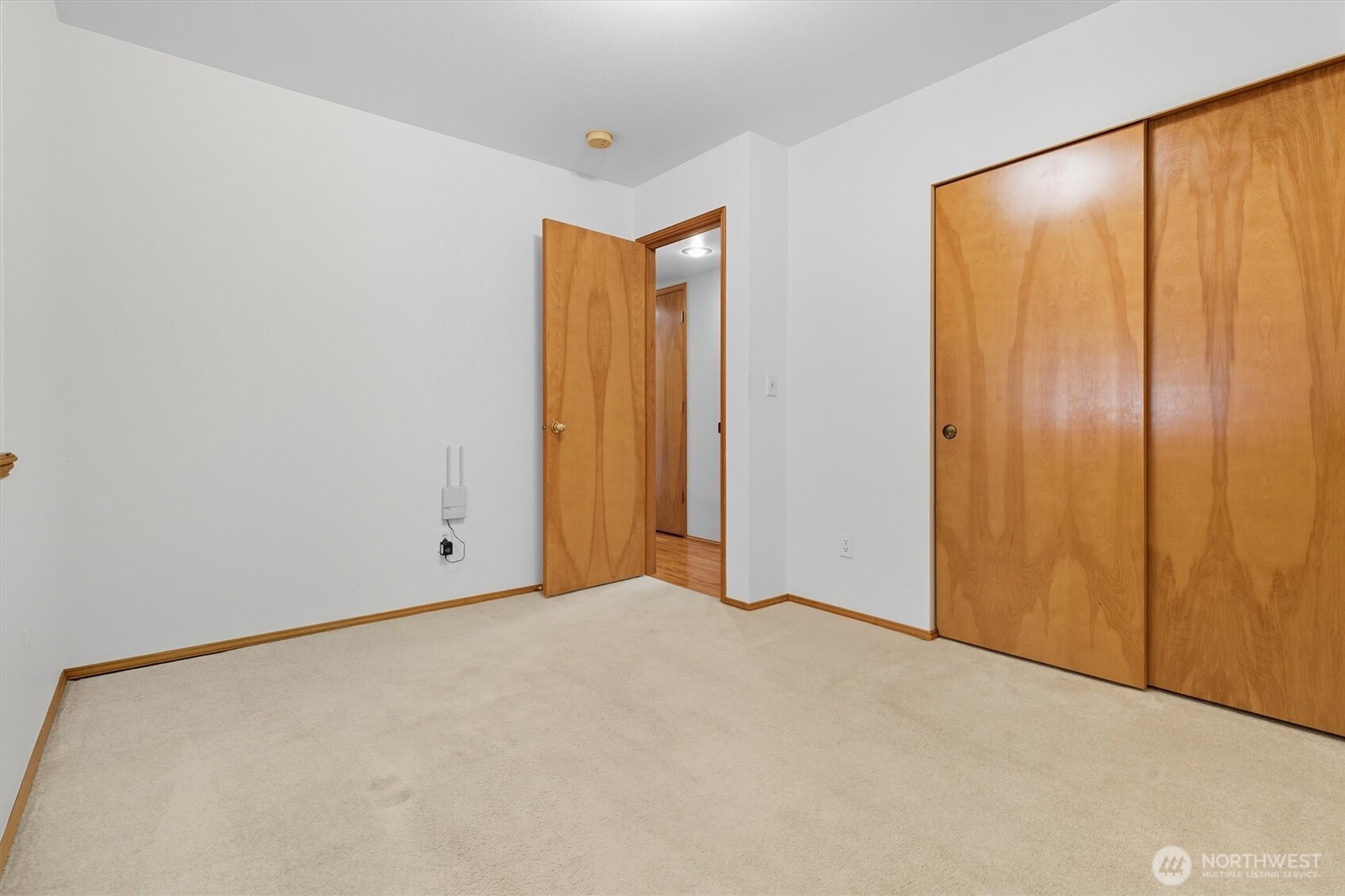 Port Orchard, Washington, 98367, United States, 3 Bedrooms Bedrooms, ,2 BathroomsBathrooms,Residential,For Sale,1954676