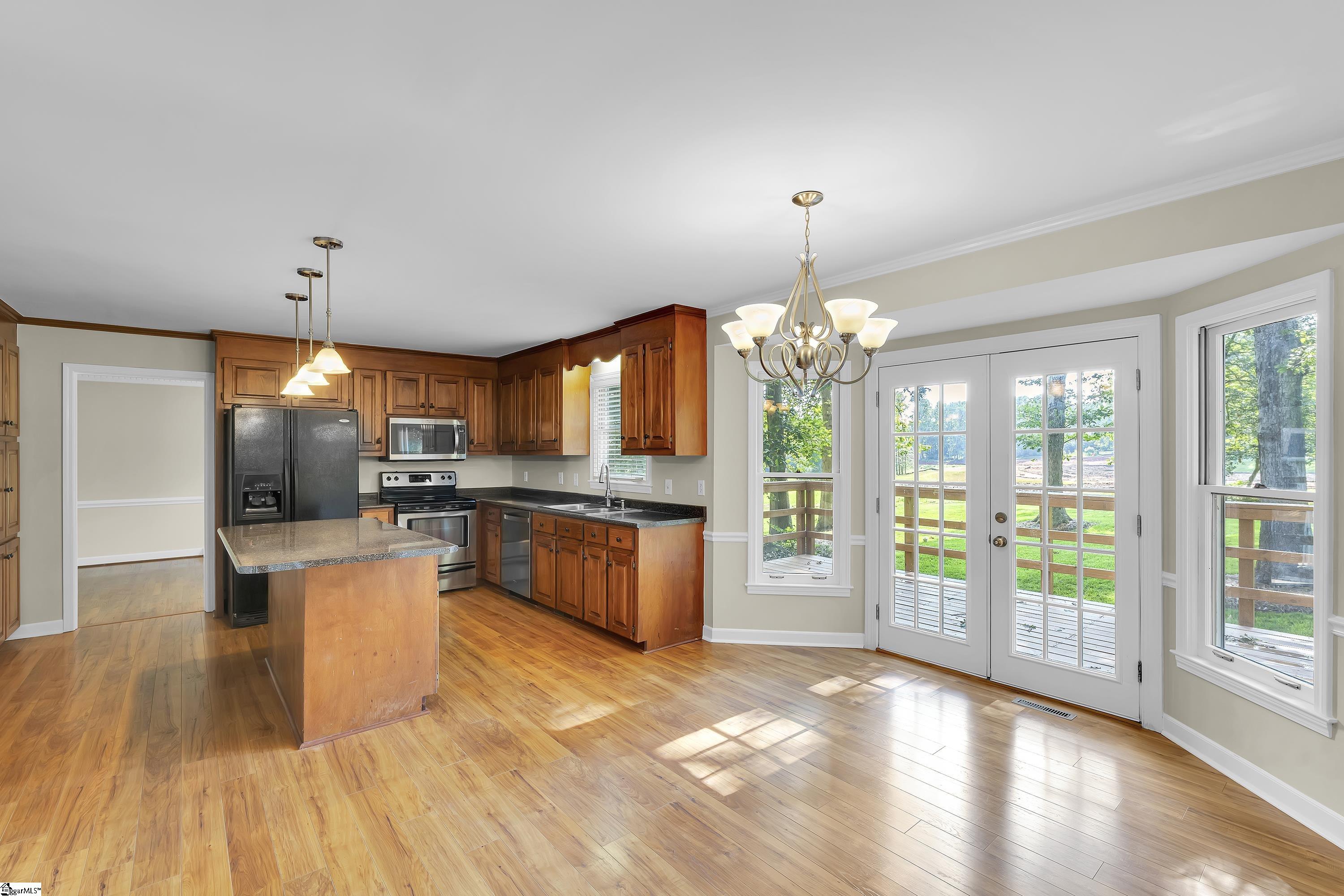 Taylors, South Carolina, 29687, United States, 4 Bedrooms Bedrooms, ,3 BathroomsBathrooms,Residential,For Sale,1874082