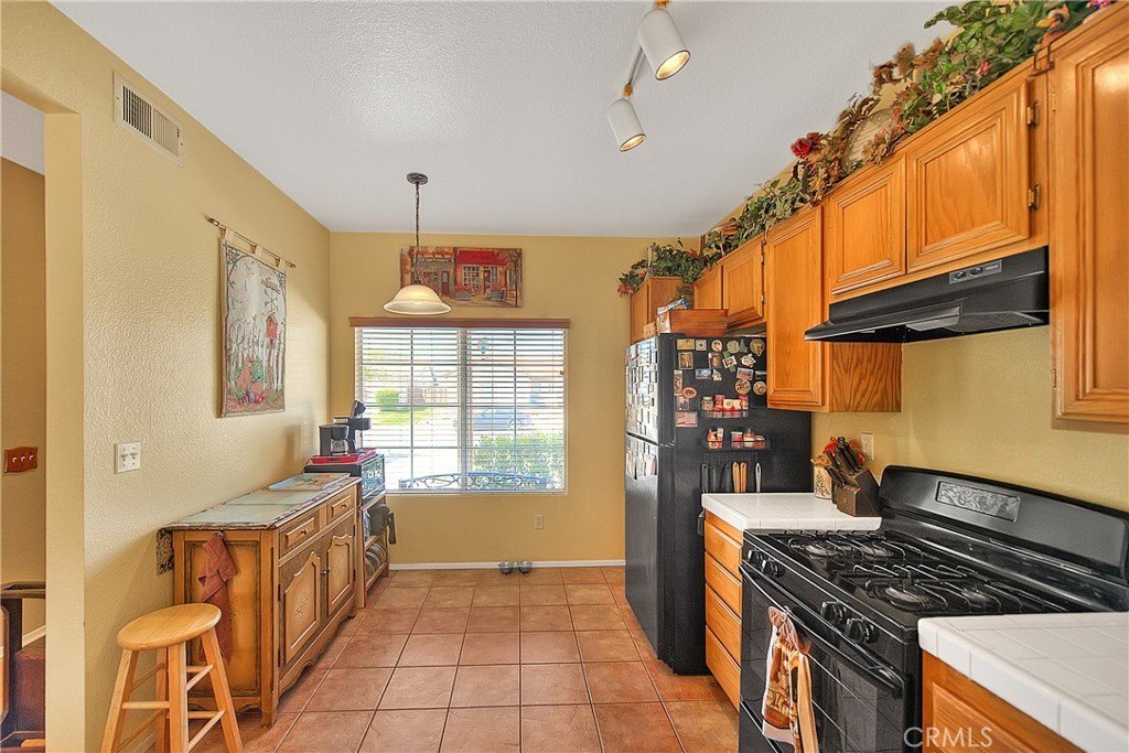 Mentone, California, 92359, United States, 3 Bedrooms Bedrooms, ,2 BathroomsBathrooms,Residential,For Sale,1923053