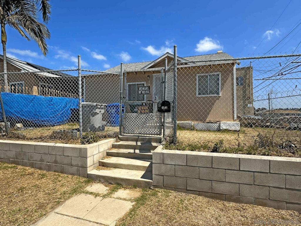 Clay Ave, San Diego, CA 92113 #1