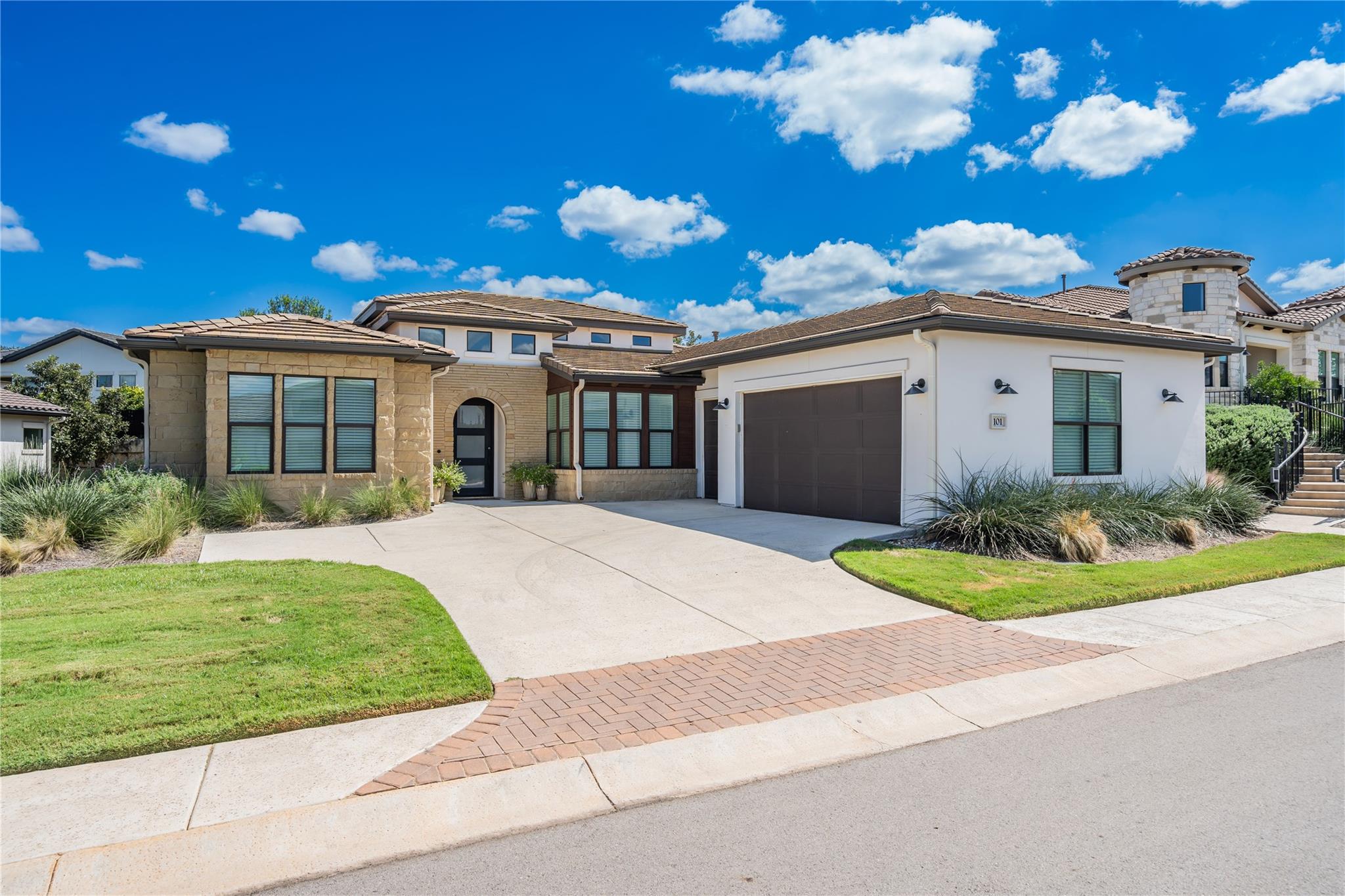 Belforte Blvd, Horseshoe Bay, TX 78657