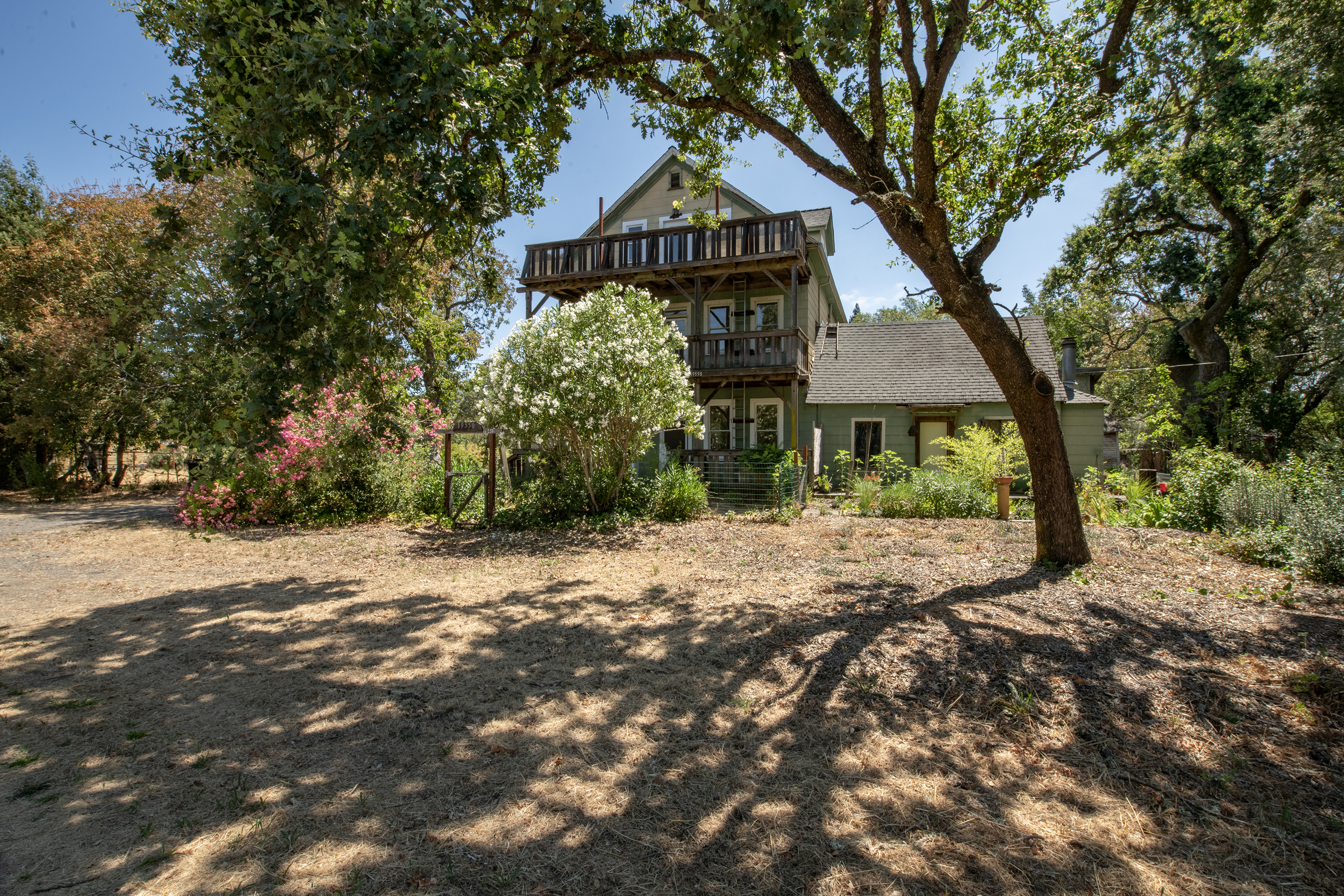  19550 8th St East - 物件實景