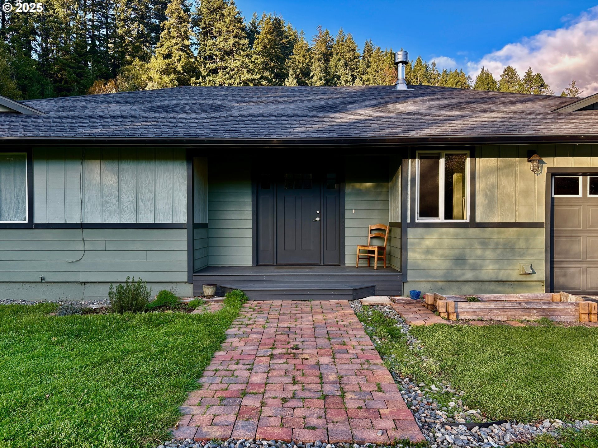 Gold Beach, Oregon, 97444, United States, 4 Bedrooms Bedrooms, ,3 BathroomsBathrooms,Residential,For Sale,1978600