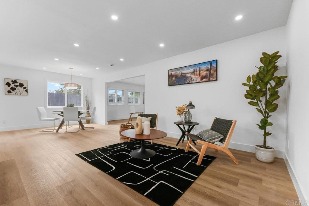 San Diego, California, 92117, United States, 3 Bedrooms Bedrooms, ,2 BathroomsBathrooms,Residential,For Sale,1793737
