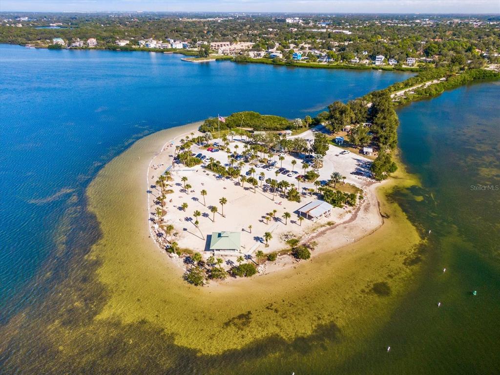 Tarpon Springs, Florida, 34689, United States, 3 Bedrooms Bedrooms, ,3 BathroomsBathrooms,Residential,For Sale,1684386