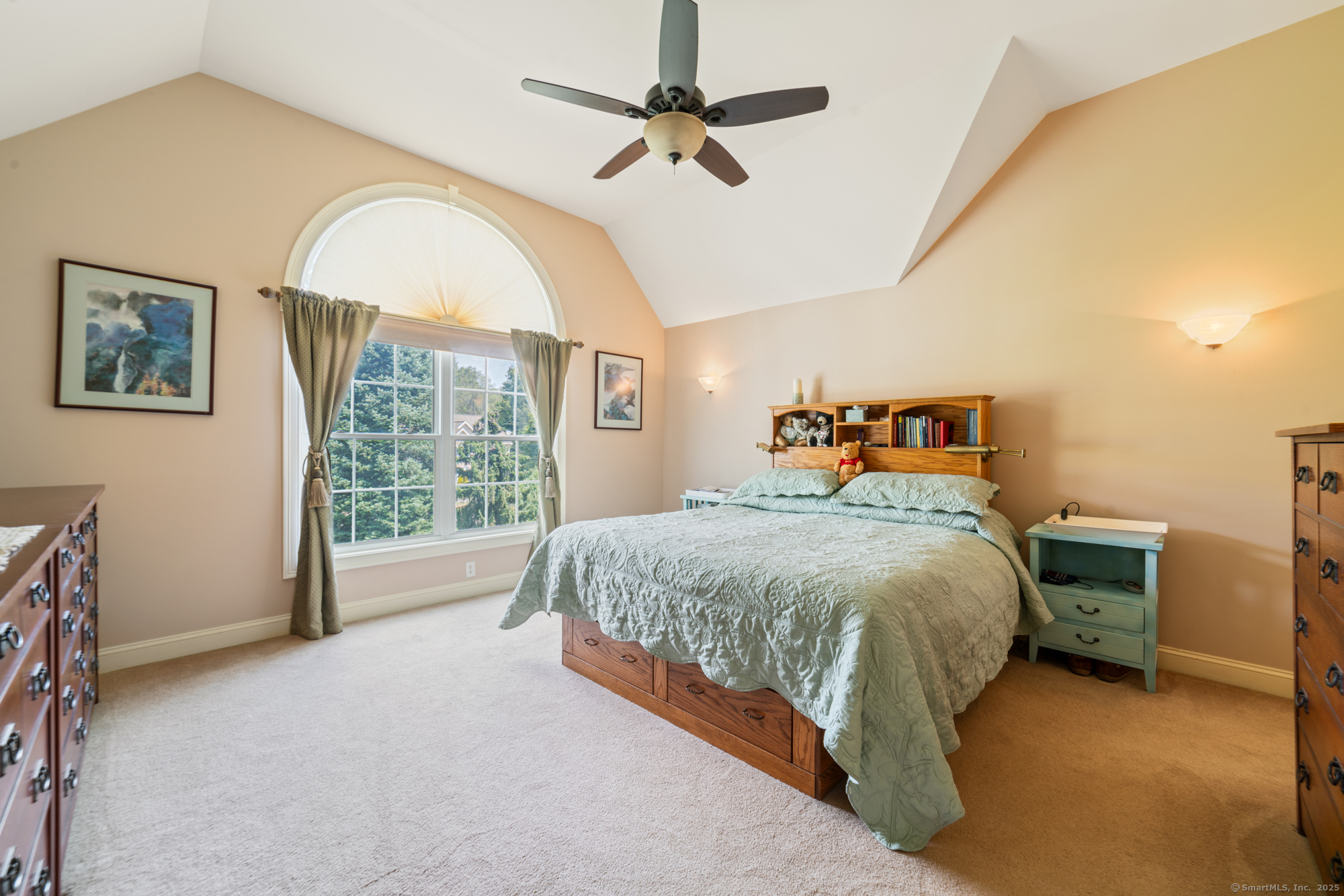 Seymour, Connecticut, 06483, United States, 4 Bedrooms Bedrooms, ,4 BathroomsBathrooms,Residential,For Sale,1927262