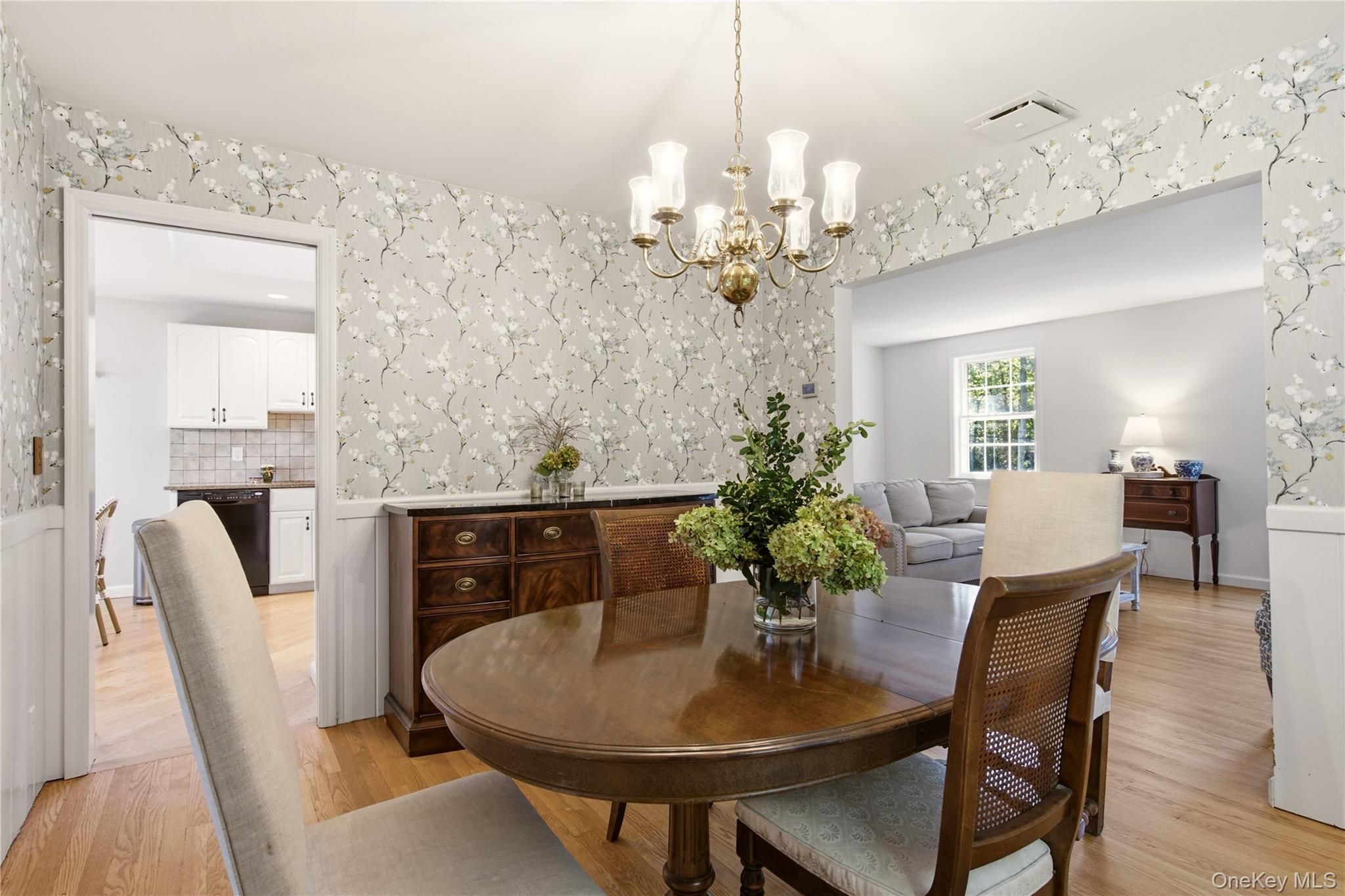  11 Pennington Drive, Huntington, NY, 11743 - 物件實景