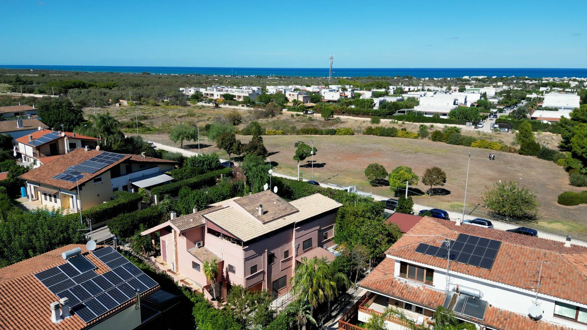 Parco Evoli, Noicattaro, Bari, 70016, IT, 9 Bedrooms Bedrooms, ,5 BathroomsBathrooms,Residential,For Sale,Parco Evoli,1639556