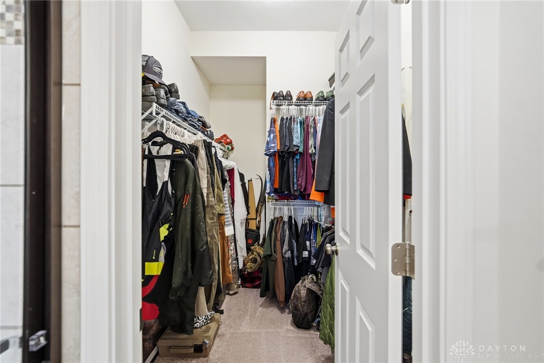 Beavercreek Twp, Ohio, 45385, United States, 3 Bedrooms Bedrooms, ,4 BathroomsBathrooms,Residential,For Sale,1991146