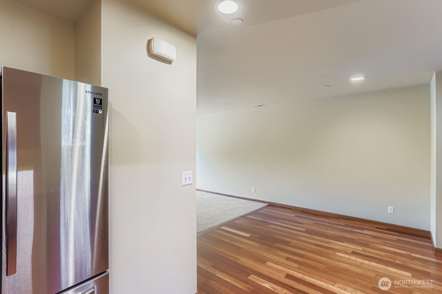 ISSAQUAH, Washington, 98029, United States, 4 Bedrooms Bedrooms, ,2 BathroomsBathrooms,Residential,For Sale,1951162
