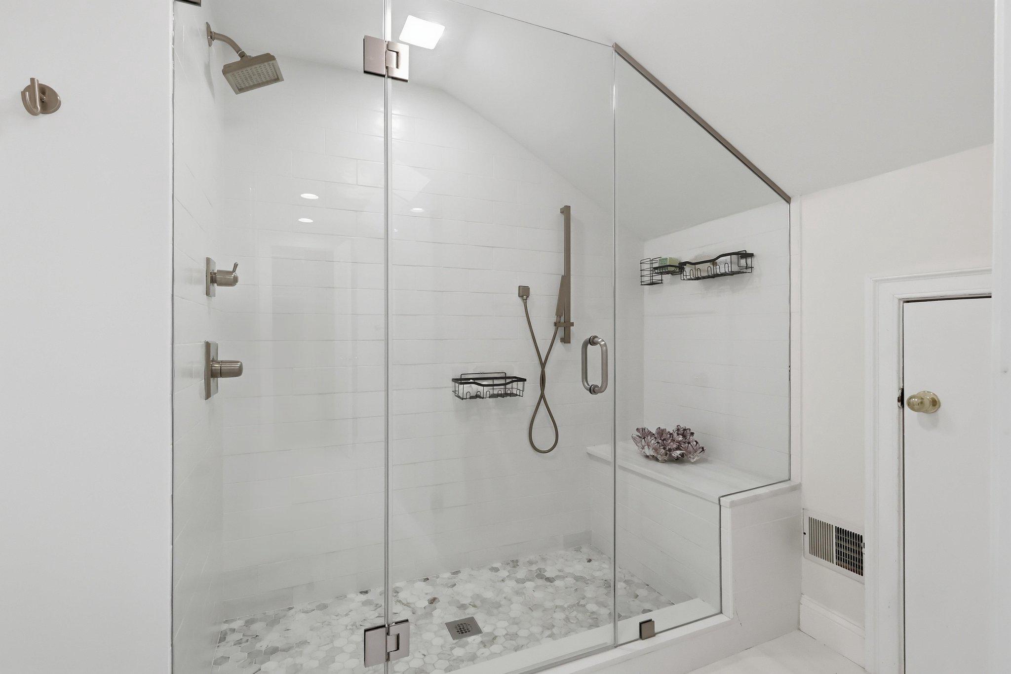 4006 Highwood Court NW, Washington, DC, 20007 - 物件實景