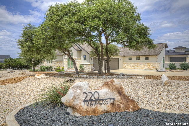 New Braunfels, Texas, 78132, United States, 4 Bedrooms Bedrooms, ,4 BathroomsBathrooms,Residential,For Sale,2049080