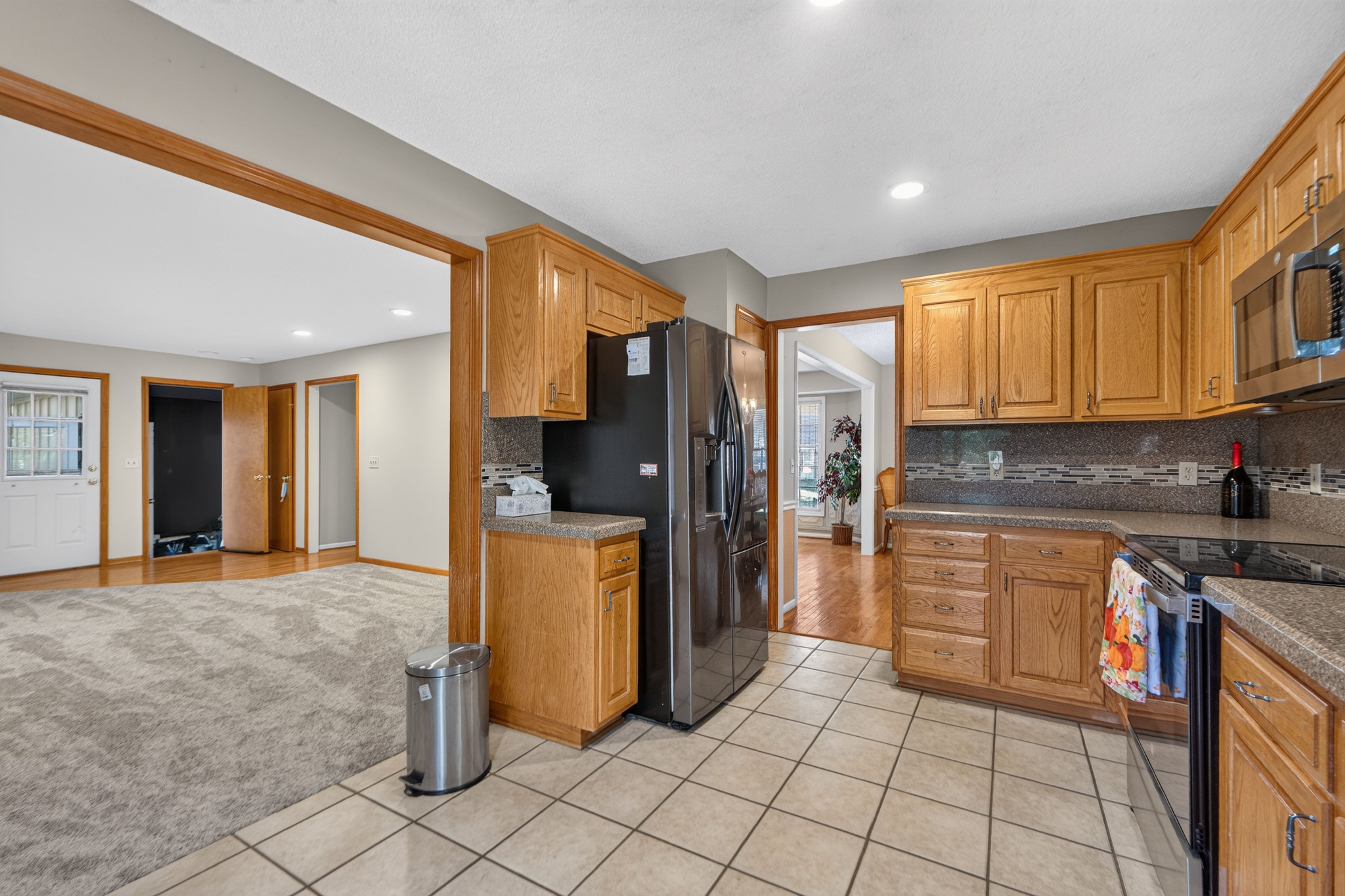  10228 Caenen Drive, Lenexa, KS 66215 - 物件實景
