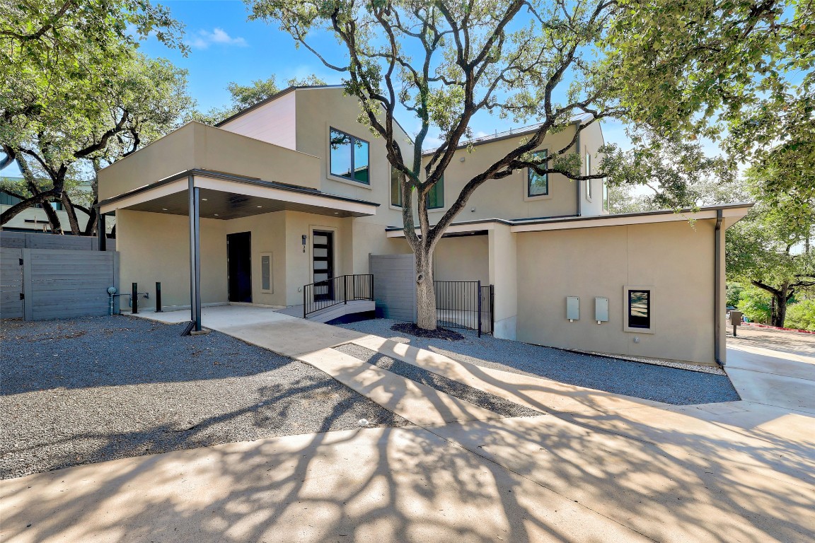 Austin, Texas, 78704, United States, 2 Bedrooms Bedrooms, ,3 BathroomsBathrooms,Residential,For Sale,1848594