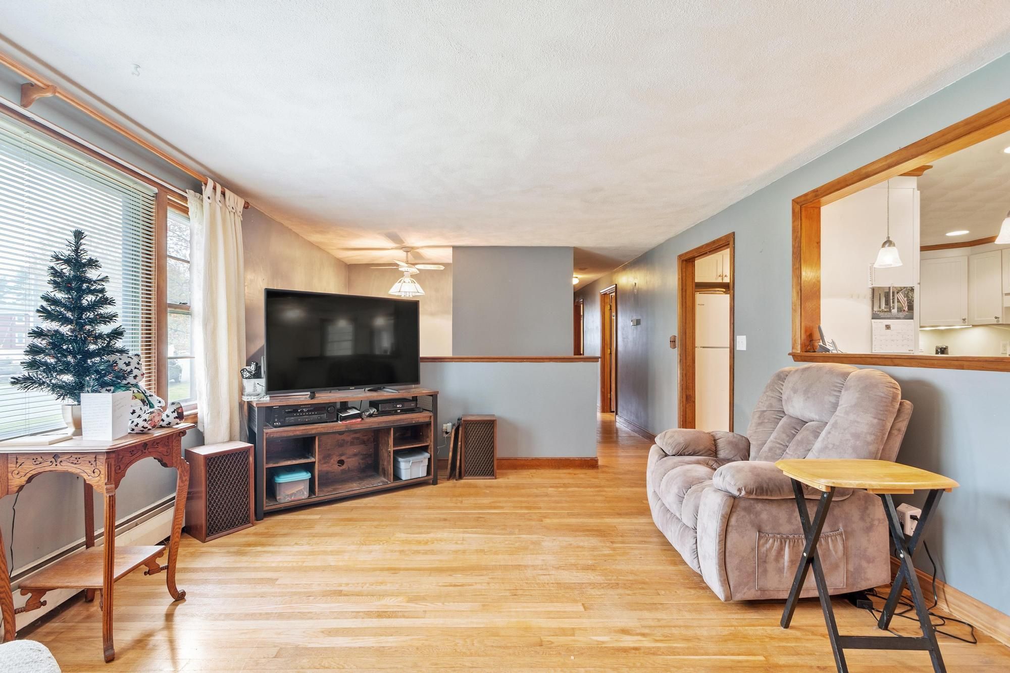  10 Meadowglen Road, Billerica, MA, 01862 - 物件實景
